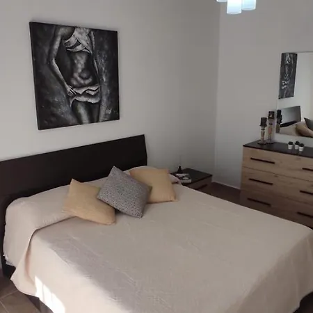 Casa Elicriso Apartman *